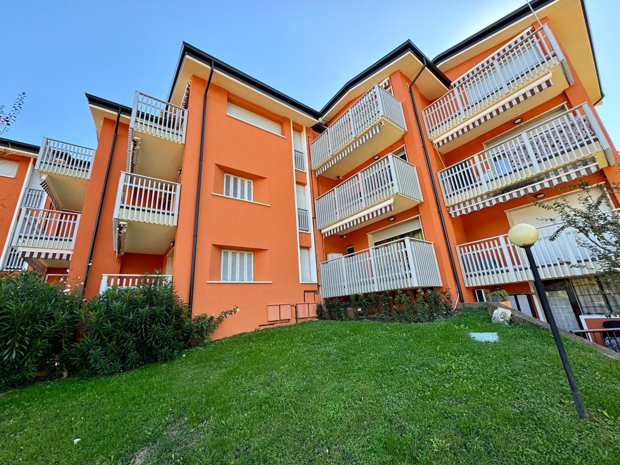 Gemma Sul Lago Apartment Peschiera del Garda Exterior photo